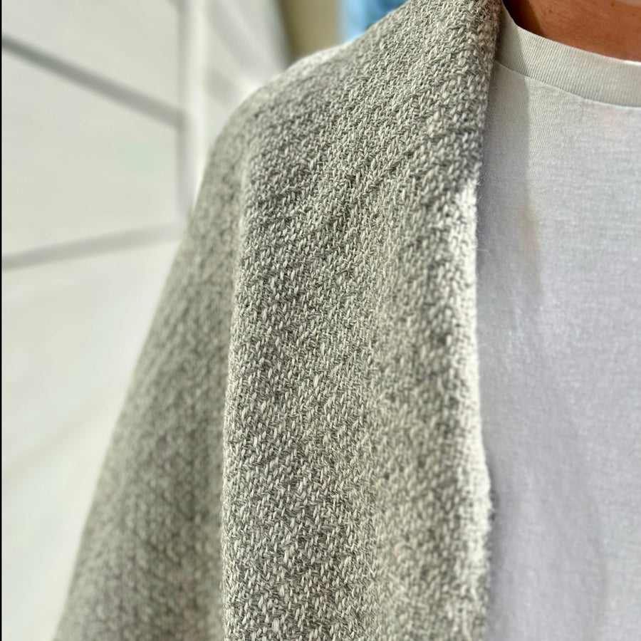 Finely Woven Blanket Scarf in Light Gray Plaited Diamond Weave