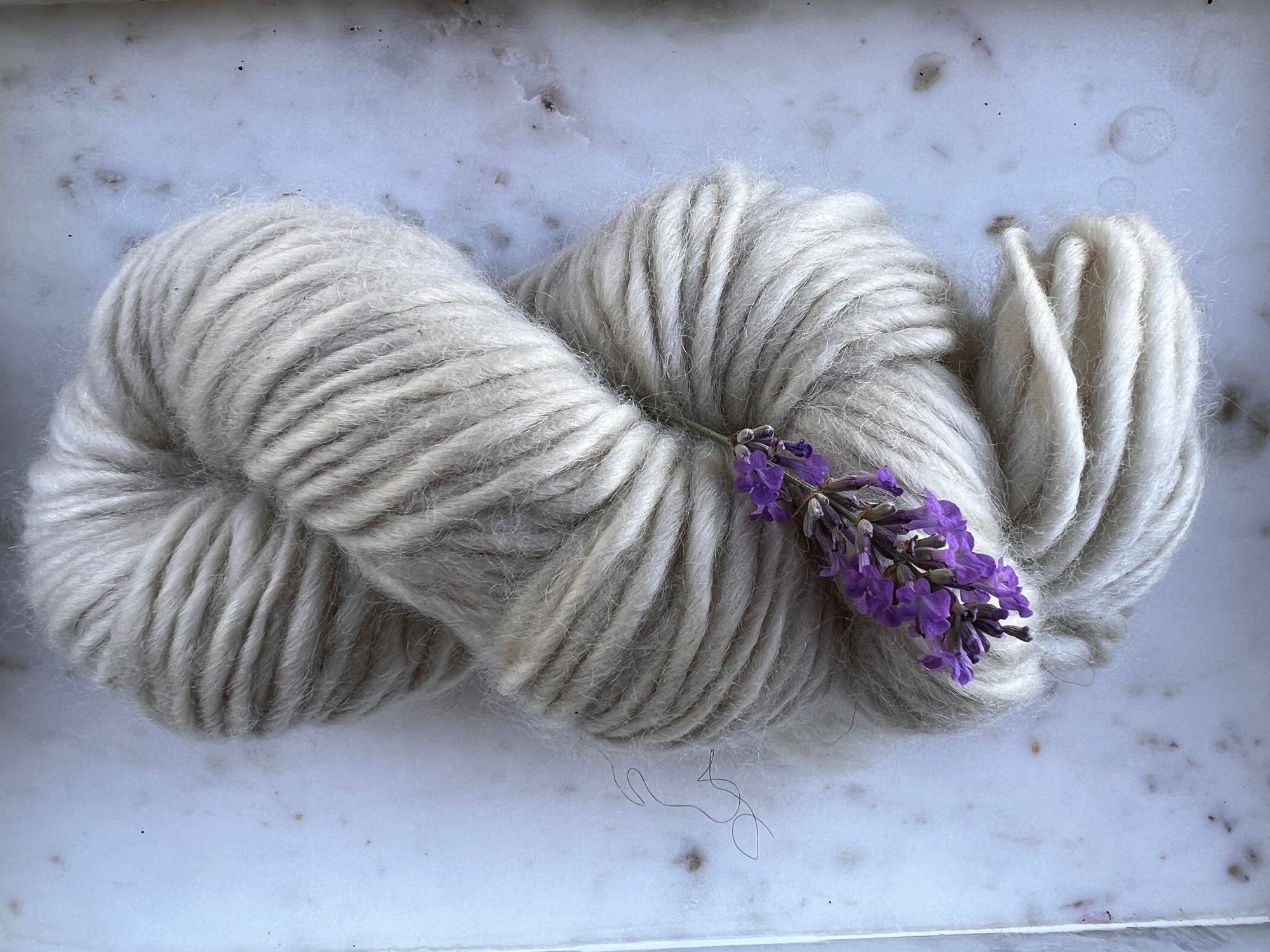 Farm Yarn Cream Lopi