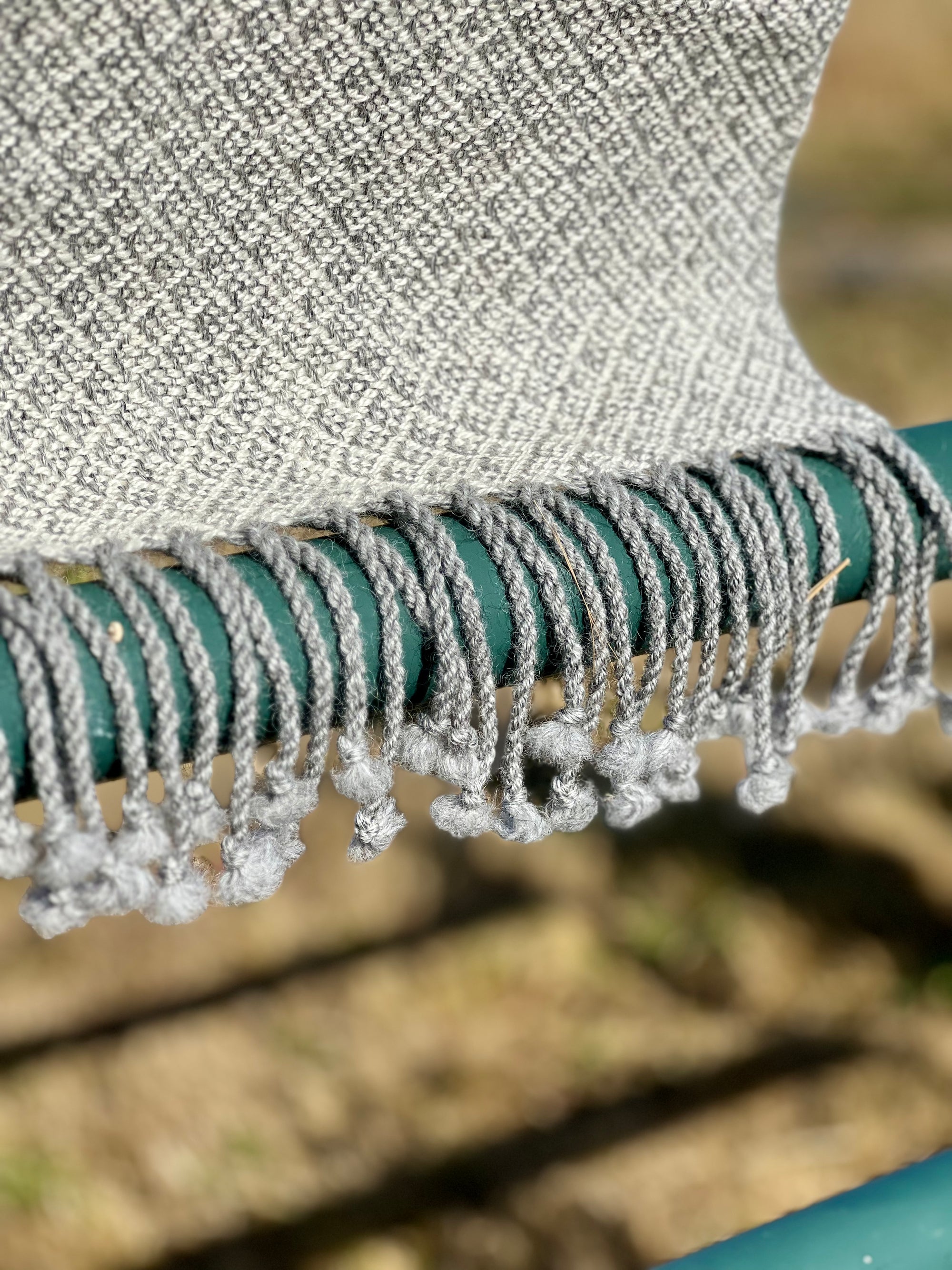 Finely Woven Blanket Scarf in Cream/Gray Plaited Diamond Weave