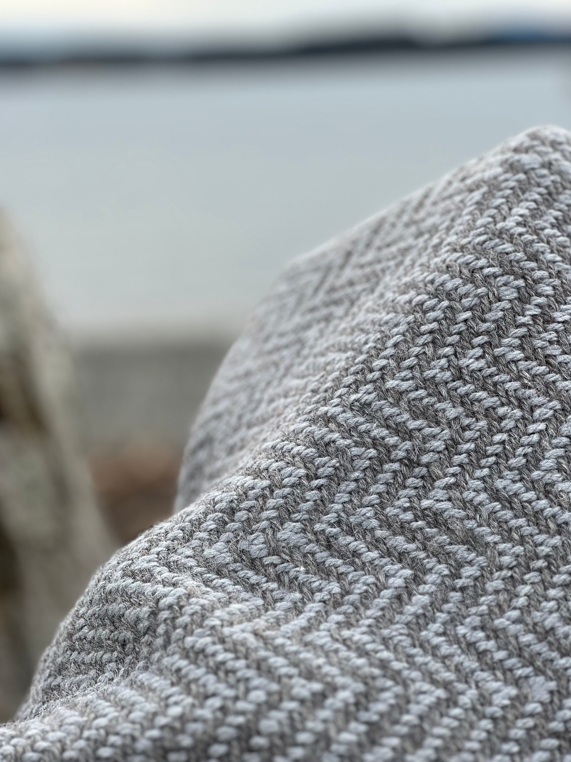 Chunky Throw With Twisted Fringe in Gray/White Herringbone